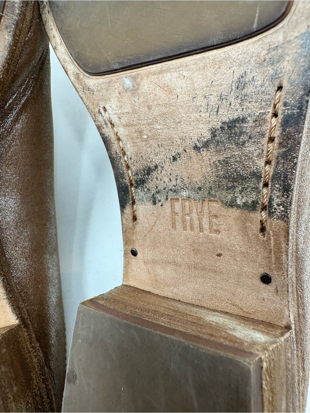 Frye Ray Mule, Silver/Multi Leather Size 8 - Picture 6 of 9